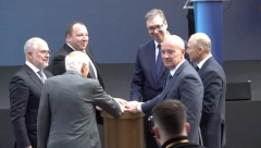 POSLE 1997. OVO JE PRVA VELIKA MODERNIZACIJA "KNJAZA MILOŠA" Predsednik Vučić otvorio novi pogon u fabrici u Aranđelovcu: POSAO ZA 100 LJUDI