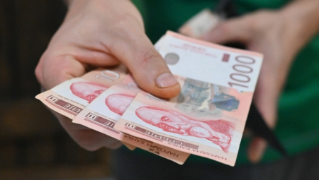 VAŽNE INFORMACIJE POVODOM POMOĆI OD 5.000 DINARA Evo kakva se promena desila