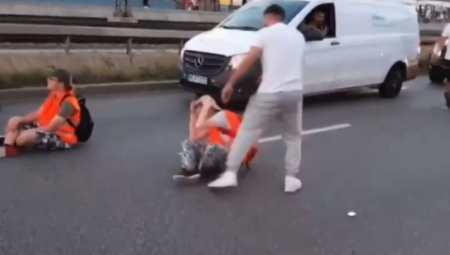 OGORČEN NAROD U NEMAČKOJ VIŠE NE TOLERIŠE LAŽNE EKOLOGE! Šokantni snimak incidenta! (VIDEO)