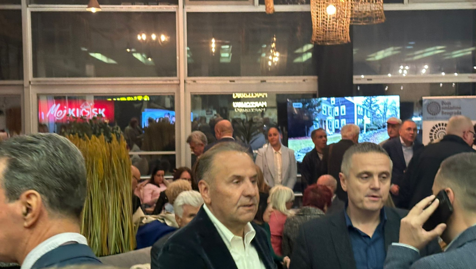 RASIM LJAJIĆ ZA ALO! NA PREDSTAVLJANJU AUTORSKIH PESAMA Ove pesme su kao stvorene za Tomu Zdravkovića (FOTO/VIDEO)