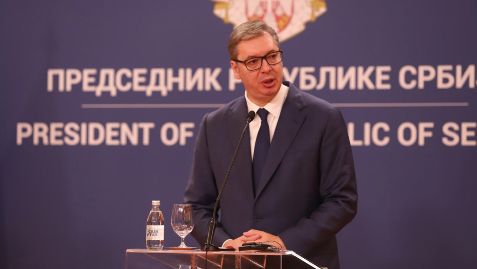 VUČIĆ SUTRA U KOMARNU: Predsednik na Trilateralnom samitu lidera Srbije, Slovačke i Mađarske