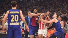 POZNATI SUDIJSKI EKSPERT ZAGRMEO Zvezda oštećena DVA PUTA protiv Barselone (VIDEO)