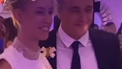 MUŽ DEVOJKE SA KRILIMA PLAKAO NA SVADBI! Oglasio se nakon veselja i sve raznežio emotivnom porukom