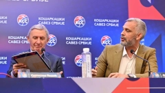 KARI DOBIO TABLU I MARKER Potpredsenik KSS uručio vredan poklon novom/starom selektoru Srbije