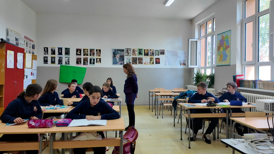 ŠKOLA U ČAČKU VRATILA STARO PRAVILO "Odmah se zna ko je uljez"
