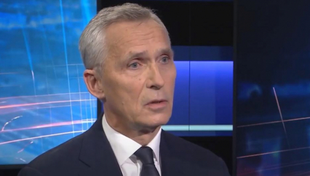KAKVA BLAMAŽA ZA STOLTENBERGA Krenuo da bulazni, a onda je voditelj uzeo reč i počeo da ga melje u programu uživo! (VIDEO)