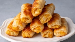 UŽINA KOJA ĆE SVE ODUŠEVITI Recept za pitice sa sirom i kulenom