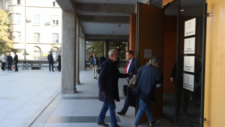 MIKA ALEKSIĆ PROMENIO LIČNI OPIS DO NEPREPOZNATLJIVOSTI! Kad je ušao u sud niko nije mogao da veruje! (VIDEO)