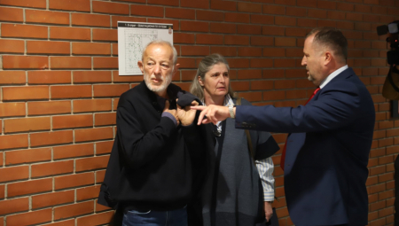 "NE ZNAM ZAŠTO ONA SVEDOČI I U VEZI ČEGA!" Mika Aleksić zagrmeo u sudnici nakon NJENE IZJAVE!