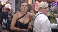 UČESNICA ELITE NA STUBU SRAMA! Ovo se skoro nije desilo u rijalitiju, pljušte uvrede sa svih strana