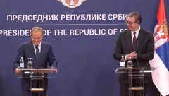 POLJSKA PODRŽAVA EVROPSKI PUT SRBIJE, BEZ SRBIJE EU NIJE KOMPLETNA Poljski premijer održao govor na srpskom, Vučić ga javno pohvalio