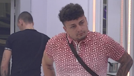 SOFIJINA MAJKA UDARILA NA TERZU Ne gleda više rijaliti, dosta joj je svega!