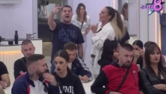 POTPUNI RUSVAJ U BELOJ KUĆI! Hitno prekinuta emisija, obezbeđenje moralo da interveniše, karambol neviđenih razmera!