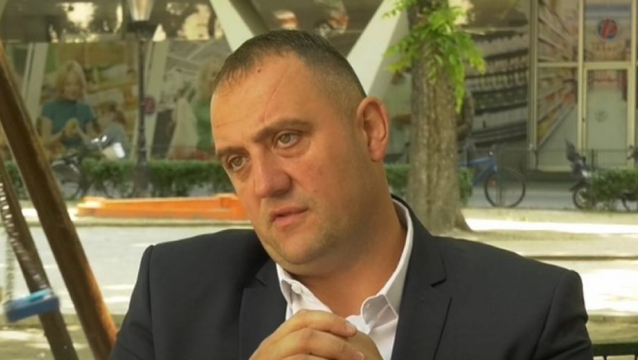 "PIJANA GLAVA NE NOSI BARJAKA!" Vujadinović osudio sramno ponašanje Ćute Jovanovića i napad na Draganu Lukić u Loznici