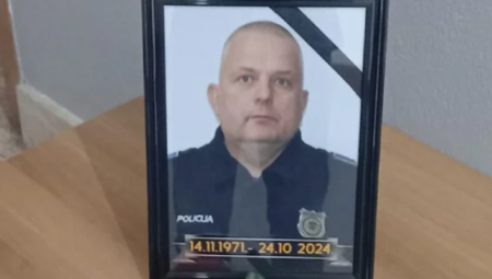 ''NE ZNAMO KAKO ĆE MAJKA PREŽIVETI OVO''! Tuga do neba, porodica i prijatelji se opraštaju od ubijenog policajca: Da ovo dočeka u svom gradu od maloletnika