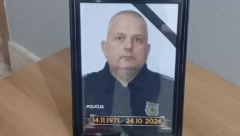 ''NE ZNAMO KAKO ĆE MAJKA PREŽIVETI OVO''! Tuga do neba, porodica i prijatelji se opraštaju od ubijenog policajca: Da ovo dočeka u svom gradu od maloletnika