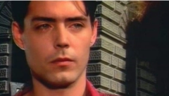 NAŠ GLUMAC SA 13 GODINA PROBAO NEDOZVOLJENE SUPSTANCE! Zbog devojke završio u kandžama poroka