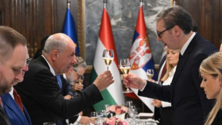 VUČIĆ PRIREDIO RUČAK U ČAST ŠUJOKA "Uvek nam je posebna čast i privilegija kada dođu gosti iz Mađarske"