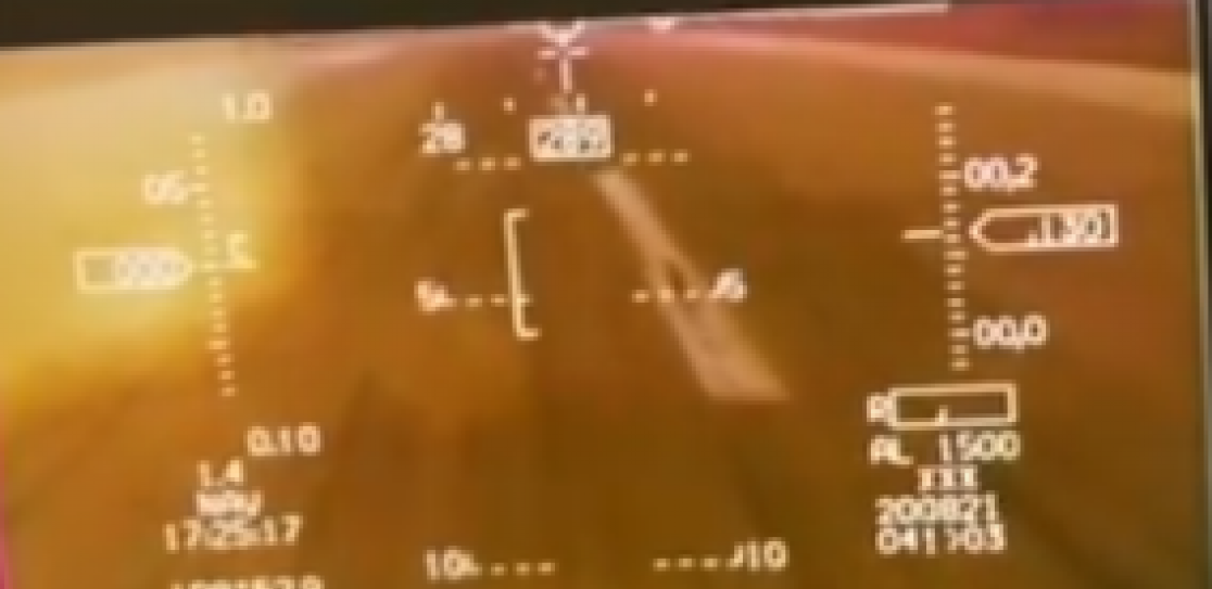 F-16 KREĆE U NAPAD, A ONDA... ZA DLAKU JE IZBEGNUT UŽAS! Isplivao snimak napete scene na pisti (VIDEO)