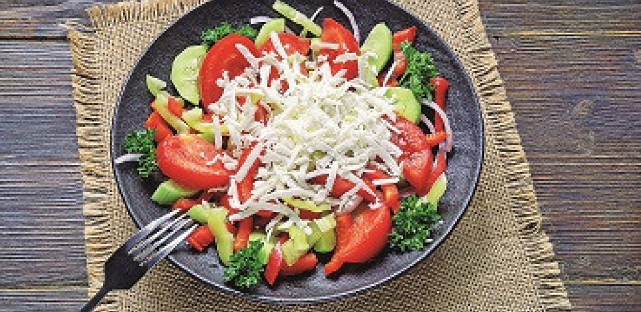 ŠOPSKA SALATA Omiljena salata nazvana po Šopima koje voli ceo Balkan