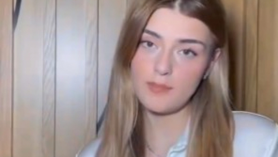 KONOBARICA IZ SRBIJE IZJAVOM O BAKŠIŠU RAZBESNELA REGION Ljudi u neverici: ''Bože, koliko su postali bezobrazni!'' (VIDEO)