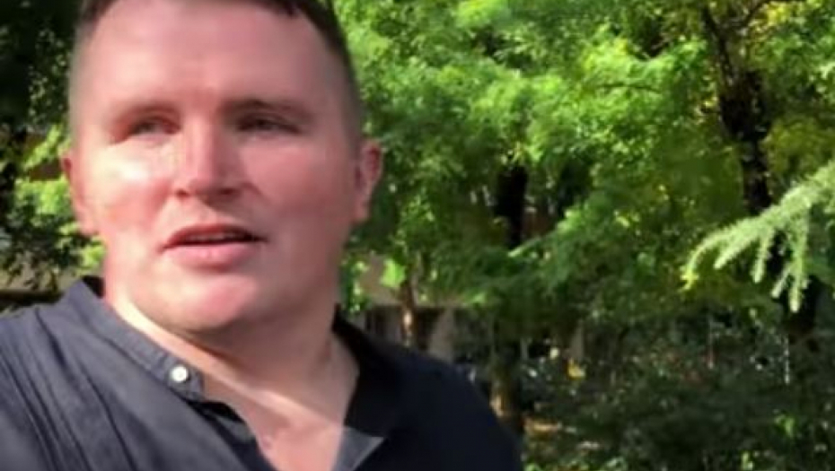 MAJKA GA OSTAVILA U KESI ZA HLEB Goran je beskućnik od rođenja, sa 32 godine upoznao oca, ali život i dalje nije imao milosti za njega