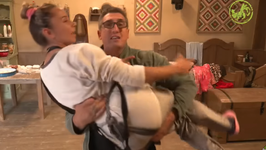 KRISTIJAN USRED RASPRAVE ZGRABIO CIMERKU! Ona se u zanosu razotkrila i šokirala priznanjem!