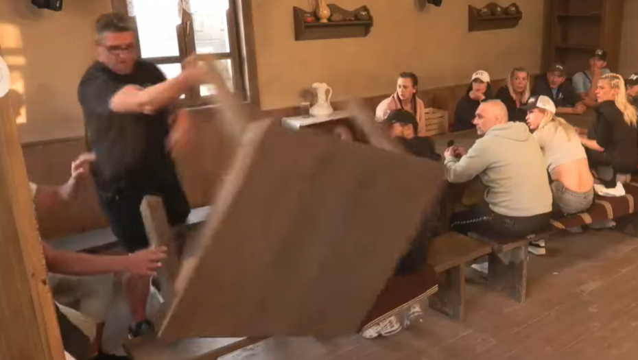 OPŠTI HAOS NA IMANJU U LISOVIĆU Učesnici žestoko zaratili, Kristijan prevrnuo sto i napustio sastanak!