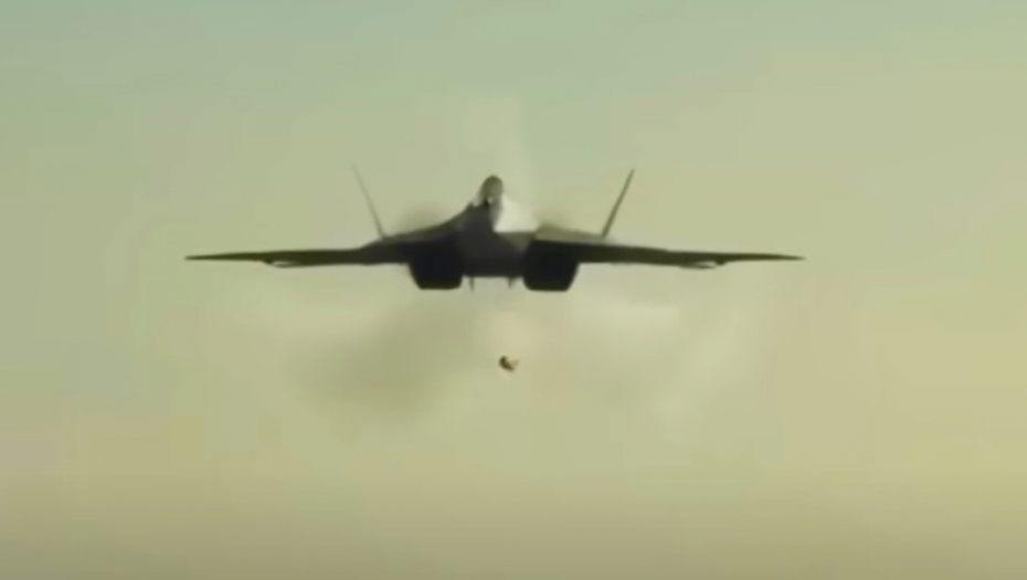 RUSI PRVI PUT PODIGLI SU-57: Brutalni napad na basene Azovskog mora! (VIDEO)
