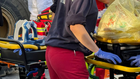 DEVOJČICA I ŽENA ZAROBLJENE ISPOD RUŠEVINA: Novi detalji tragedije u Novom Sadu