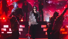 Nakon rasprodatih koncerata širom sveta, Laura Pausini nastavila svoju turneju koncertom u Londonu – Spektakl stiže i u Beogradsku Arenu 18. decembra