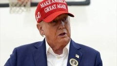 TRAMP SE OGLASIO VIDEO PORUKOM "Očekujem veliku pobedu" (VIDEO)