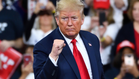 DONALD TRAMP NOVI PREDSEDNIK SAD! Foks Njuz proglasio pobedu kandidata Republikanaca