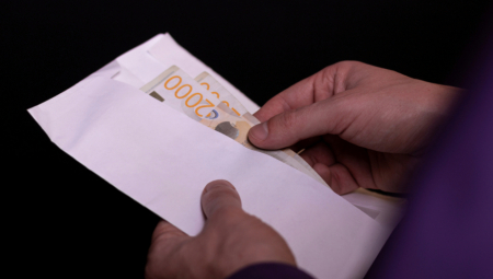 STIŽE NOVA POMOĆ Građani će dobiti dodatnih 10.000 dinara od države