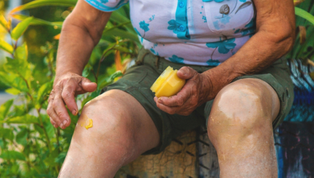 MUČI VAS BOL U KOLENU? Rešenje je jednostavno i jeftino, trebaju vam samo ova 2 sastojka