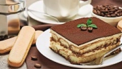 TIRAMISU PO ORIGINALNOM ITALIJANSKOM RECEPTU Savršen spoj slatkiša i omiljenog napitka, za prave kafoljupce