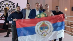 MLADI SRBIN ODBRANIO ŠAMPIONSKI POJAS Vukomanović na 10-0, dominirale i bokserke