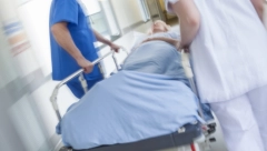 MOŽE BITI FATALNA ZA STARIJE SA HRONIČNIM BOLESTIMA Mnogi je mešaju sa običnom prehladom, a može izazvati ozbiljne komplikacije