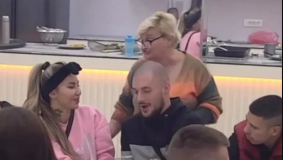 ANELI JOŠ UVEK NE ZNA DA JOJ JE UMRLA SESTRA Evo šta radi u Eliti ne sluteći da joj se dogodila porodična tragedija