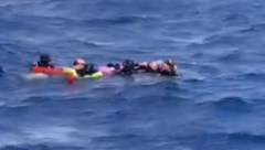 PLOVILI MOREM, A ONDA ČULI VRIŠTANJE I VAPAJE ZA POMOĆ Brod greškom izgubio ronioce, bračni par bezuspešno pokušao da ih izvuče! (VIDEO)
