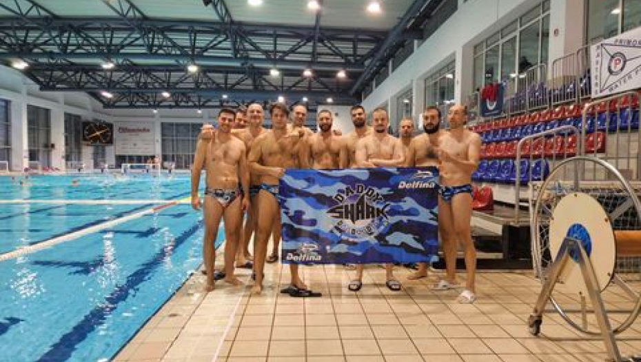 VETERANI KAO AJKULE! Sjajan debi: Ekipa „Daddy Shark“ pokazala veliki potencijal!