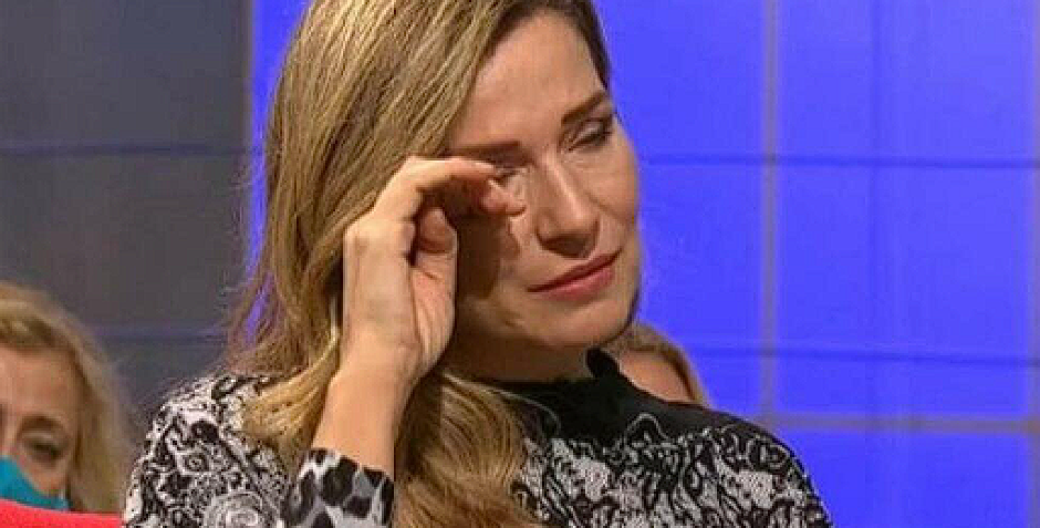 "TELO MI OTIČE, NE MOGU DA SE UMIJEM SAMA" Jelena Tomašević godinama nije znala da boluje od ove bolesti!