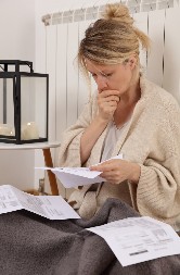 SAMOHRANA MAJKA SMANJILA RAČUNE ZA STRUJU I GAS SA 240 NA 163 EVRA MESEČNO Otkrila jednostavne trikove za uštedu