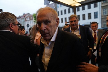 Operisan Dragan Džajić!