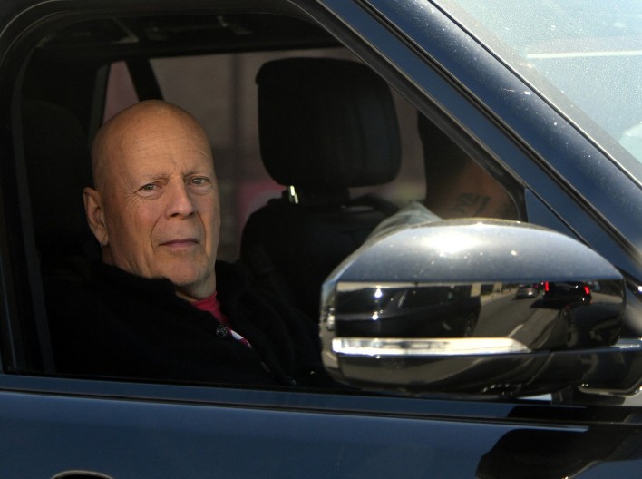 BRUS VILIS SE I DALJE BORI Ne prepoznaje svoje najbliže, jedva govori, ova slika je sve ganula do suza