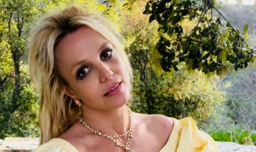 TREZNA JE, NE DROGIRA SE I ZAVRŠILA JE SA TOKSIČNIM MUŠKARCIMA Sad je odlučila da vrati kontrolu nad svojim životom i postane milijarderka