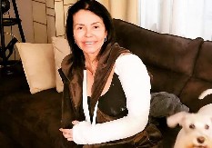 "MATIČAR JE BIO PIJAN" Voditeljka hitno prekinula svadbu zbog velike krađe