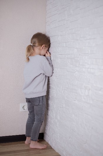 "JEDNE GODINE SAM PREZIMIO U ĆOŠKU" Fotografija učiteljske kazne iz vremena Titove Jugoslavije izazvala buru komentara