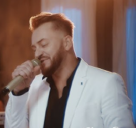 PEVAČ PREBIO KOLEGU ZBOG BAKŠIŠA?! Povodom optužbi odmah se oglasio, evo šta je imao da kaže!