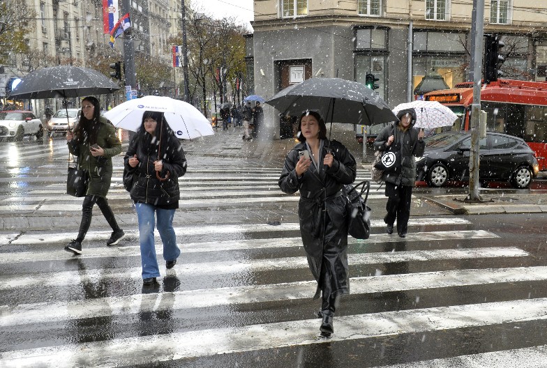 JUTARNJA TEMPERATURA IDE ISPOD NULE RHMZ objavio prognozu za sutra, evo u kojim predelima se očekuje SNEG